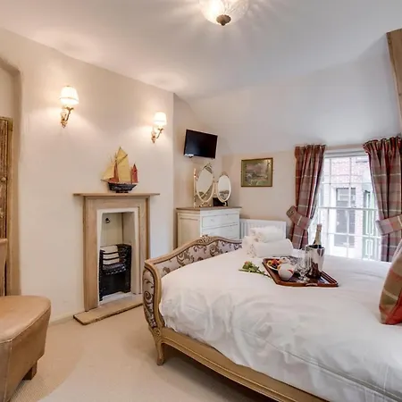 Whitby Cottage וילה